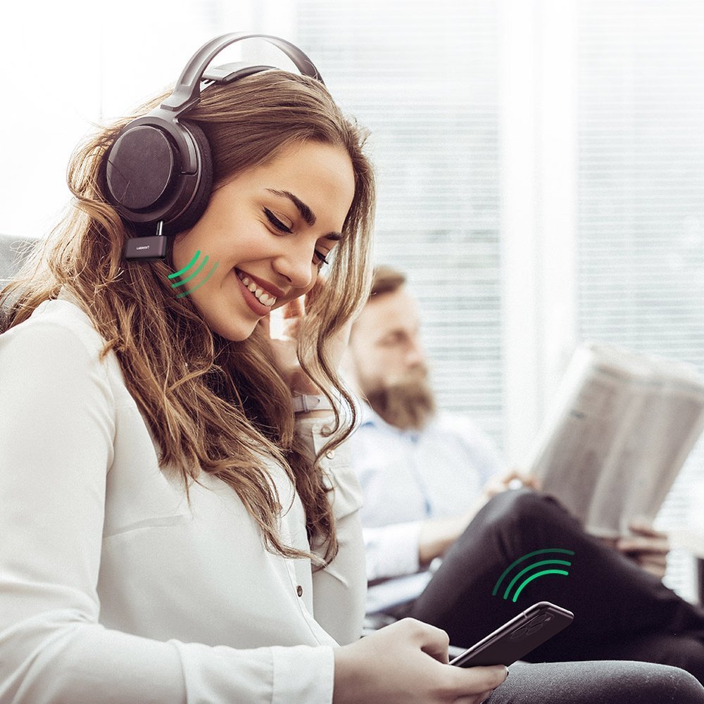 UGREEN CM276 Bluetooth Receiver Audio Adapter