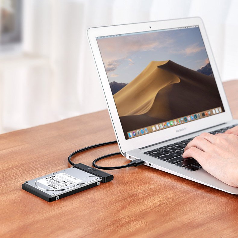 UGREEN CM321 USB-C to 2.5-Inch SATA Converter