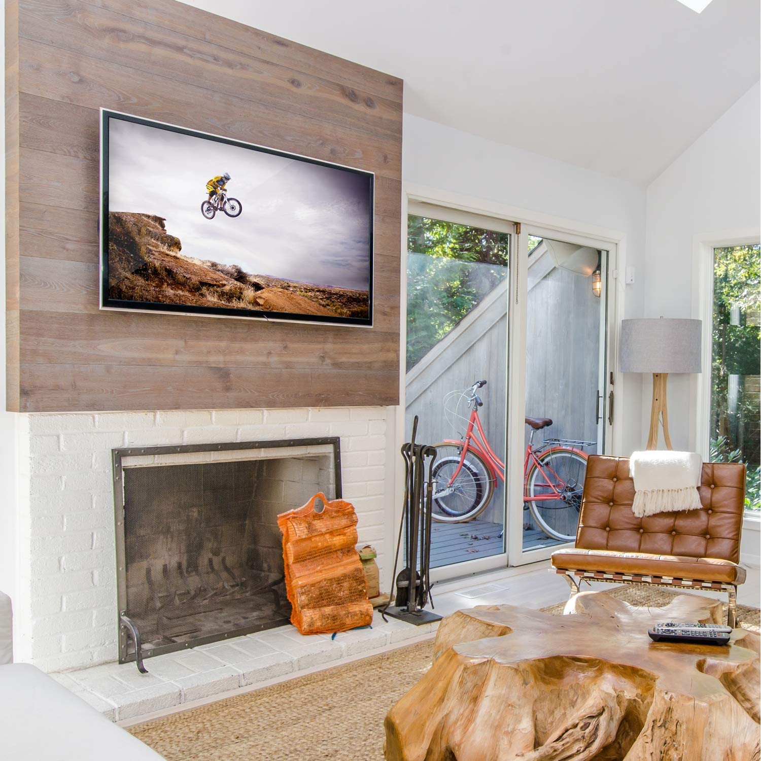 Flat Panel TV 32\"-85\" Wall Mount