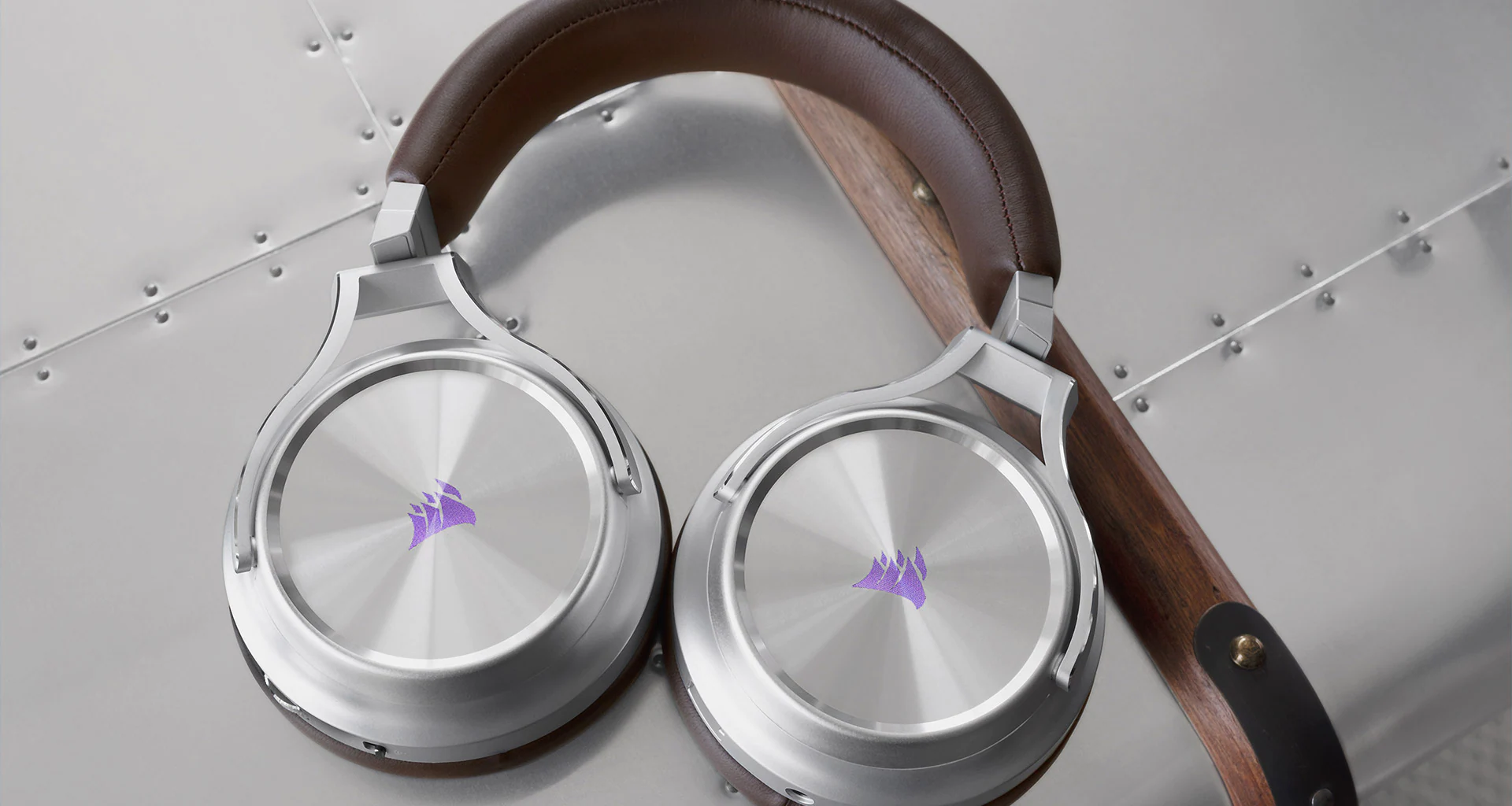 Corsair: Virtuoso RGB Wireless SE High-Fidelity Headset - Espresso