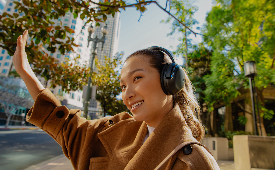 JBL Tour One: Wireless Over-Ear Noise Cancelling Headphones - Black