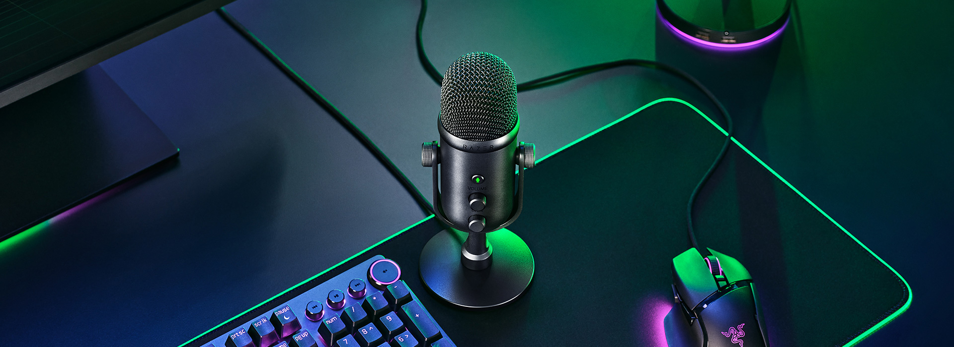 Razer: Seiren V2 Pro Professional-Grade USB Microphone