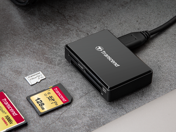 TRANSCEND TYPE-C CARD READER RDC8