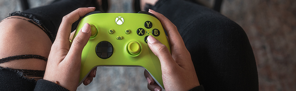 Xbox Series Wireless Controller – Electric Volt