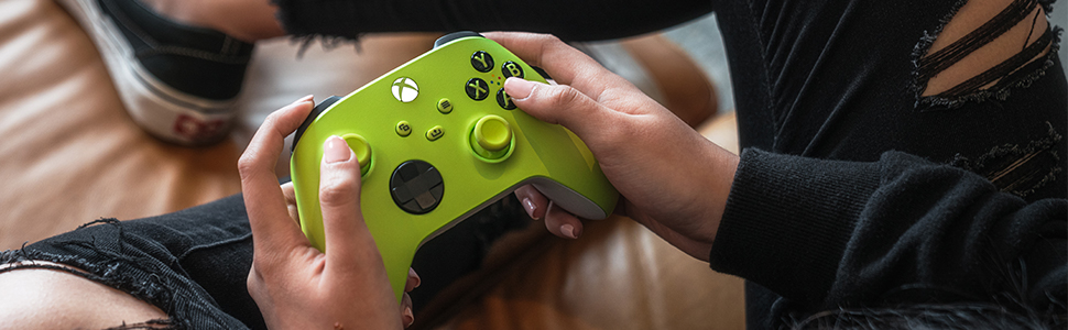 Xbox Series Wireless Controller – Electric Volt