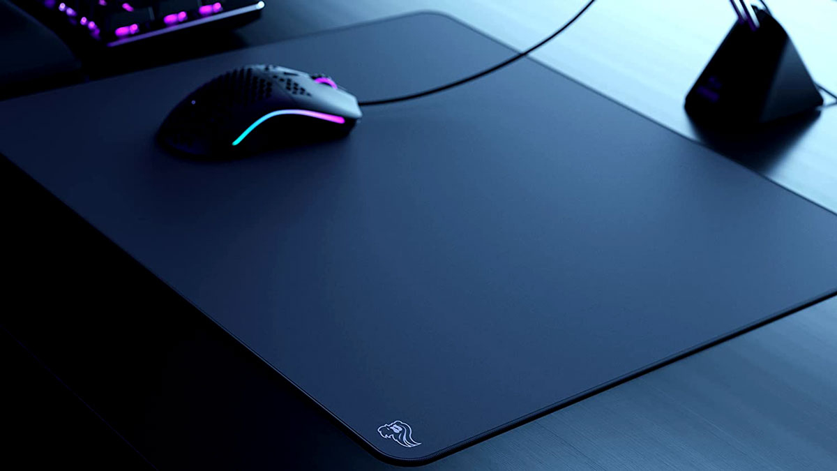 GLORIOUS ELEMENTS AIR GAMING MOUSE PAD BLACK ( 43X38CM )