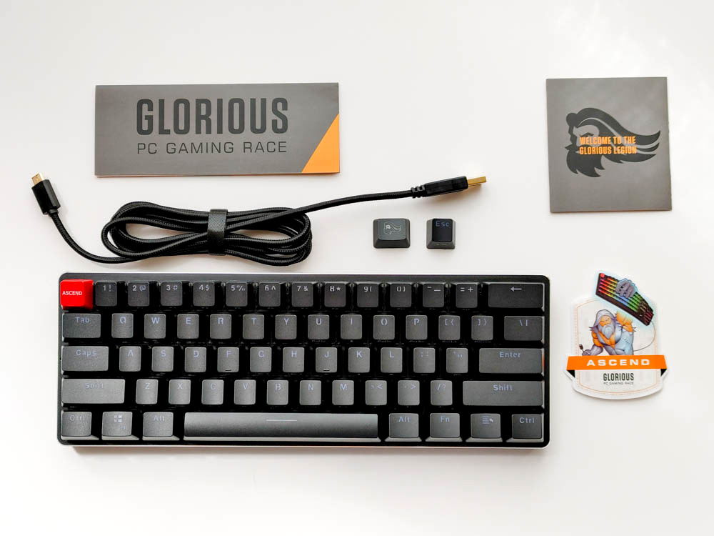 GLORIOUS GMMK COMPACT MODULAR MECHANICAL KEYBOARD - BLACK