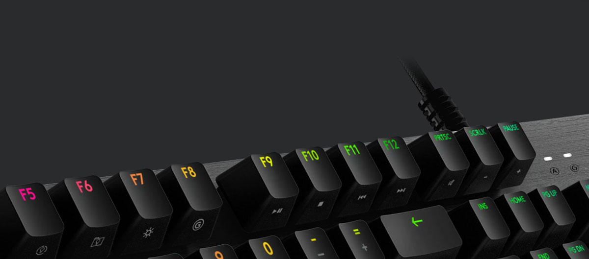 LOGITECH G512 CARBON RGB MECHANICAL GAMING KEYBOARD ( BLUE CLICKY )