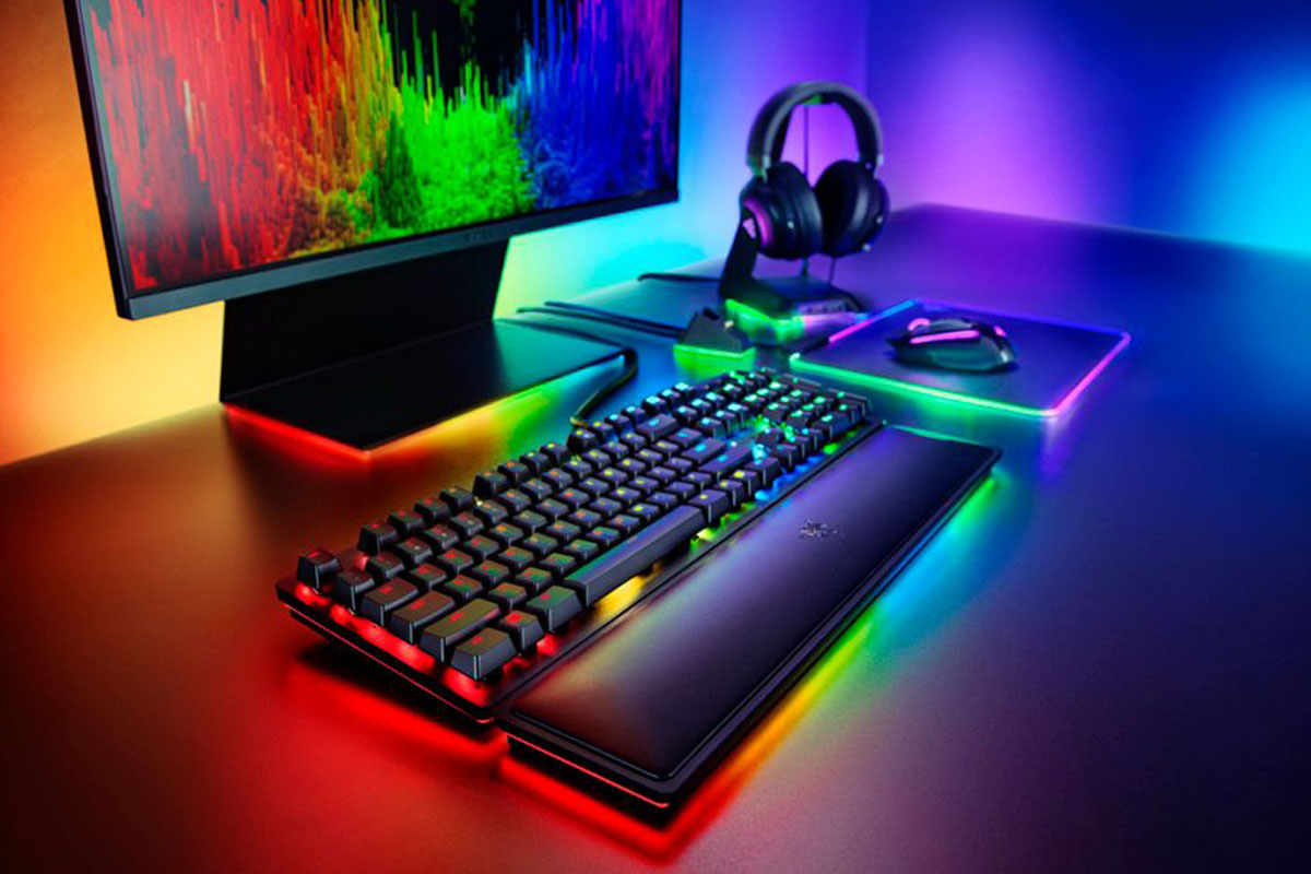 RAZER HUNTSMAN ELITE OPTICAL GAMING KEYBOARD - LINEAR SWITCH