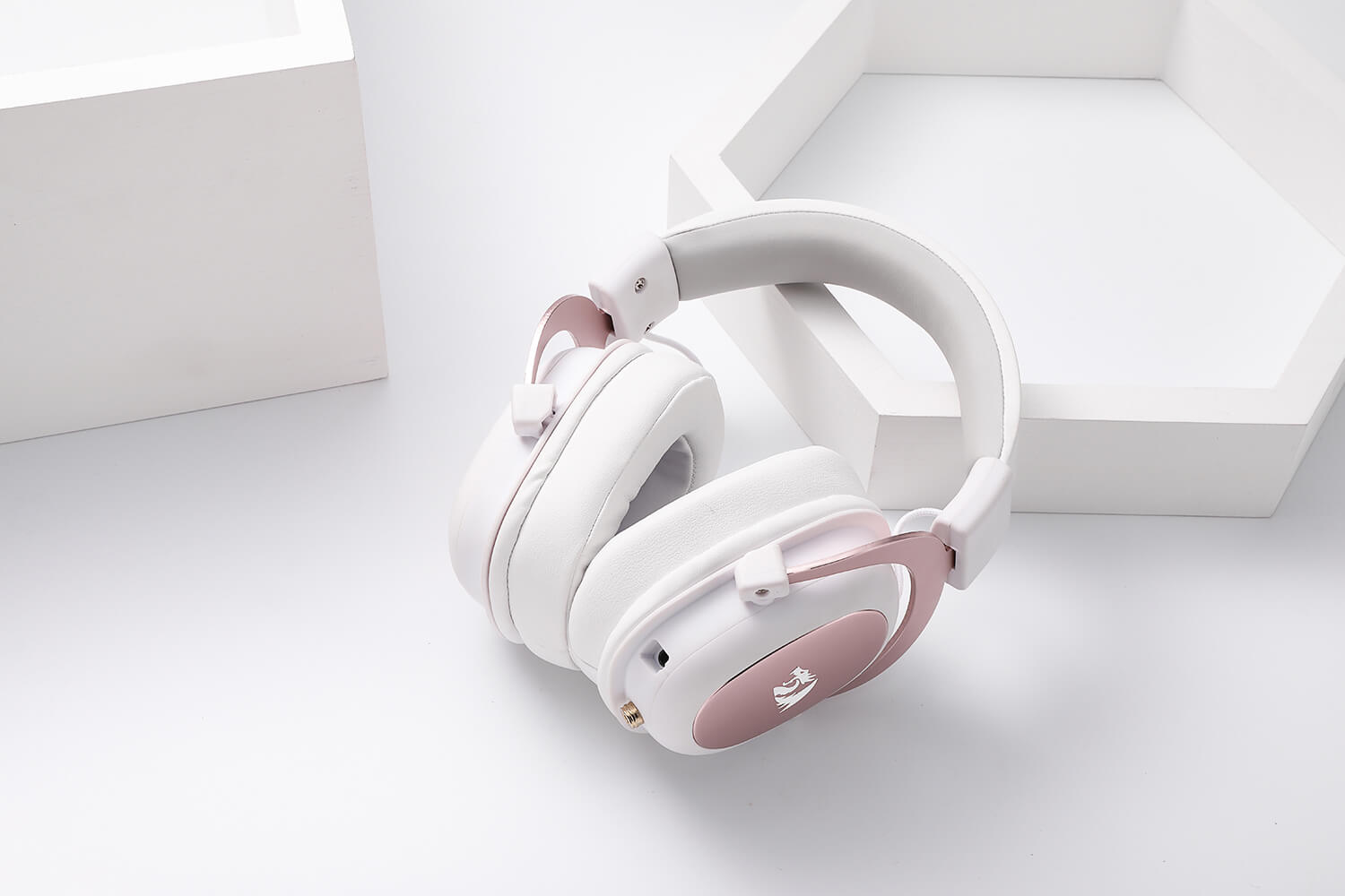Redragon H510 ZEUS 2 WHITE Gaming Headset 7.1 Surround Sound