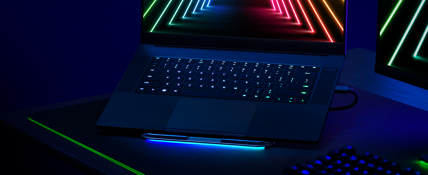 Razer Laptop Stand Chroma V2 RC21-01680100-R3M1